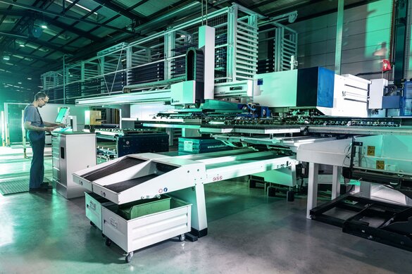 Stanzen & Laserschneiden in Perfektion – Geometrien ohne Grenzen!